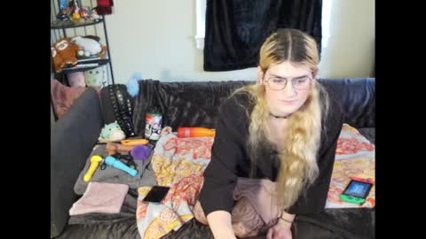 Ryn Michele online show from 12/24/24, 07:00