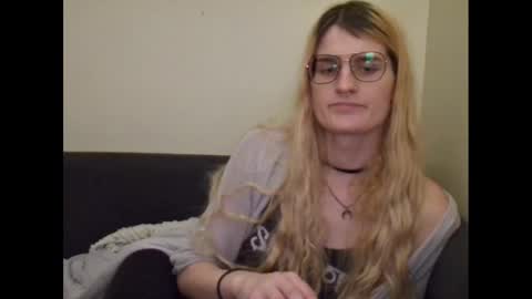 Ryn Michele online show from 01/03/25, 01:27