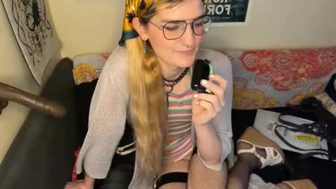 Ryn Michele online show from 02/16/25, 03:05