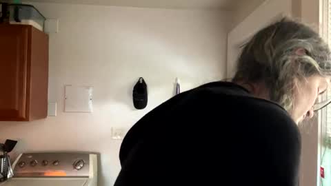 Ryn Michele online show from 09/22/25, 10:12