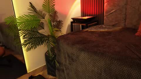 Snapshot of rynka__ chatting on 03/26/26, 04:51 rynka online show from 03/26/26, 04:51