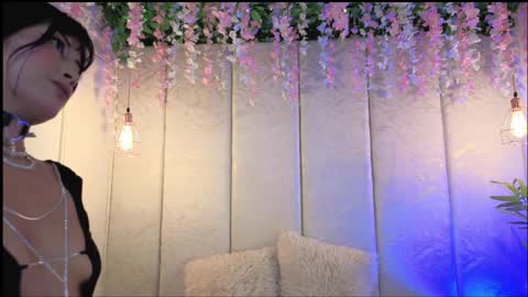 Snapshot of rynka__ chatting on 04/05/26, 03:58 rynka online show from 04/05/26, 03:58