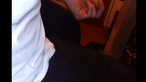 Snapshot of rynoxox chatting on 12/16/24, 06:21 rynoxox online show from 12/16/24, 06:21