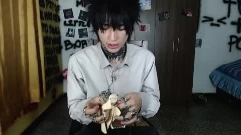 Snapshot of ryoko_vishnu chatting on 04/24/26, 11:07 Ryoko online show from 04/24/26, 11:07