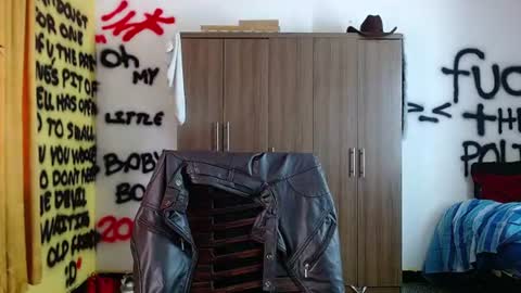Snapshot of ryoko_vishnu chatting on 06/18/26, 08:35 Ryoko online show from 06/18/26, 08:35