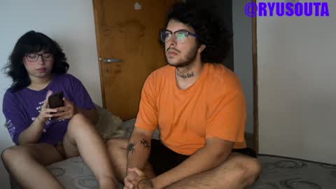 Snapshot of ryusouta chatting on 01/06/25, 12:59 Ryu-chan online show from 01/06/25, 12:59