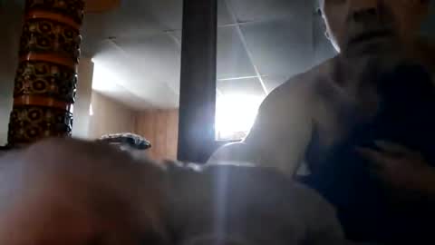 Snapshot of s49309 chatting on 11/16/25, 03:17 s49309 online show from 11/16/25, 03:17