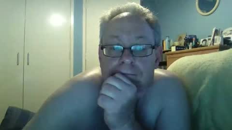 Snapshot of s536sny18 chatting on 05/24/26, 02:22 s536sny18 online show from 05/24/26, 02:22