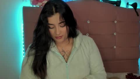 Snapshot of s_demoni1 chatting on 12/13/24, 03:27 S H A R O N model independient online show from 12/13/24, 03:27