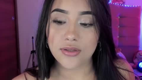 Snapshot of s_demoni1 chatting on 12/23/24, 02:28 S H A R O N model independient online show from 12/23/24, 02:28