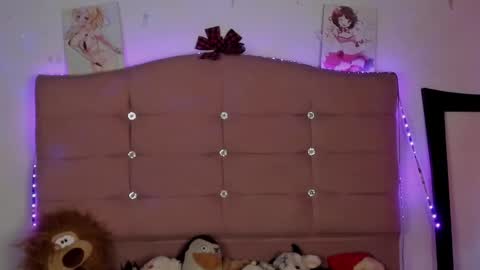 Snapshot of s_demoni1 chatting on 01/22/25, 12:17 S H A R O N model independient online show from 01/22/25, 12:17