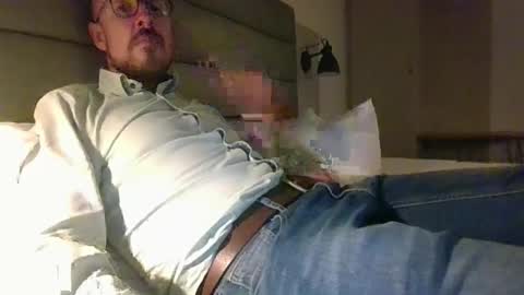 s_i_q online show from 09/30/25, 06:02