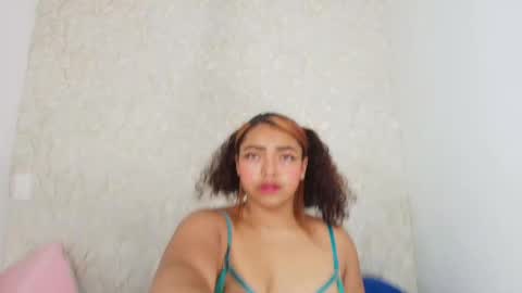 Snapshot of s_sofia_ chatting on 09/25/25, 07:28 s_sofia_ online show from 09/25/25, 07:28