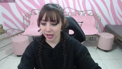 Sabrina online show from 10/16/25, 01:12