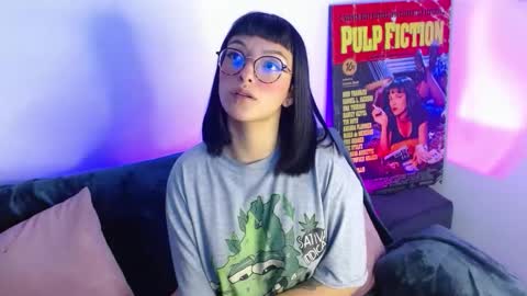 Val online show from 09/21/25, 03:52