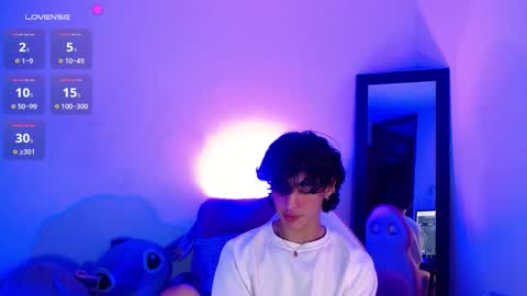 Santi  online show from 09/23/25, 03:20