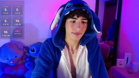 Santi  online show from 09/26/25, 01:53