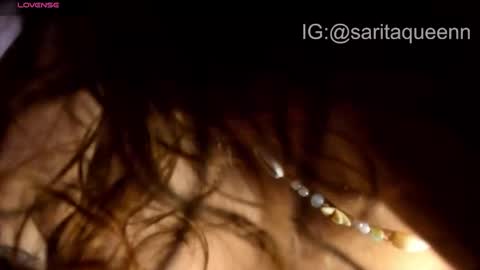 Snapshot of saara__queen chatting on 11/26/25, 02:12 saara__queen online show from 11/26/25, 02:12