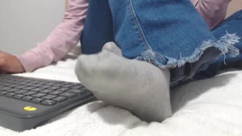 saaramiller     online show from 01/11/26, 09:03