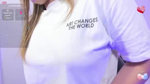 saaya_tay online show from 10/14/25, 03:18