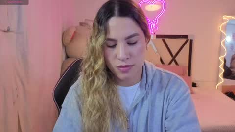Snapshot of saaya_tay chatting on 05/14/26, 03:24 saaya_tay online show from 05/14/26, 03:24