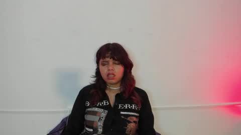 Sabina Merchetti online show from 11/18/25, 02:28