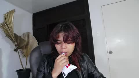 Snapshot of sabinamerchetti_ chatting on 04/20/26, 02:03 Sabina Merchetti online show from 04/20/26, 02:03