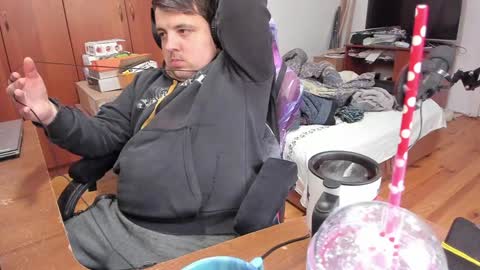 1141323  my Lord Mister Max   moms treasure online show from 01/11/25, 08:11