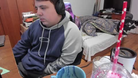 1141323  my Lord Mister Max   moms treasure online show from 01/17/25, 10:11