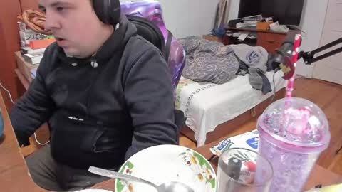 1141323  my Lord Mister Max   moms treasure online show from 01/26/25, 09:29