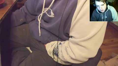 1141323  my Lord Mister Max   moms treasure online show from 09/18/25, 02:57