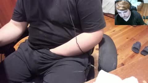 1141323  my Lord Mister Max   moms treasure online show from 10/11/25, 07:56