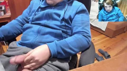 1141323  my Lord Mister Max   moms treasure online show from 10/25/25, 06:35