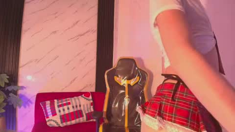 Snapshot of sabri_na_ chatting on 06/19/26, 09:18 online show from 06/19/26, 09:18