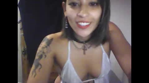 Snapshot of sabriexotic chatting on 04/19/26, 02:05 sabriexotic online show from 04/19/26, 02:05