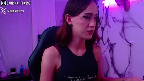 sabrina fox online show from 11/19/25, 04:34