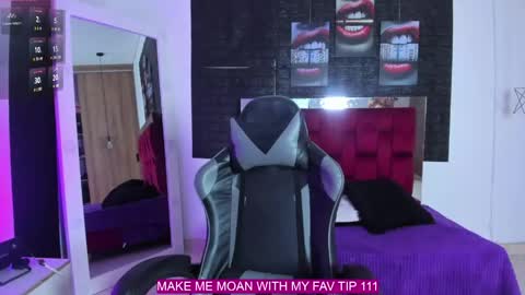 Snapshot of sabrina1_sc chatting on 04/11/26, 02:10 Sabrina Sc online show from 04/11/26, 02:10