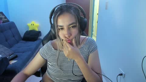 Angie  online show from 12/06/24, 03:52