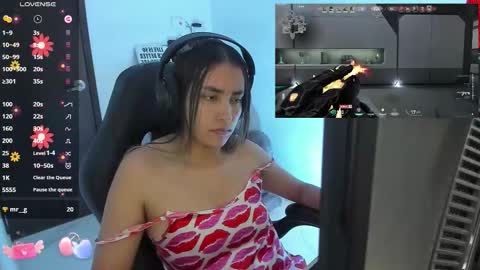 Angie  online show from 10/31/25, 07:26