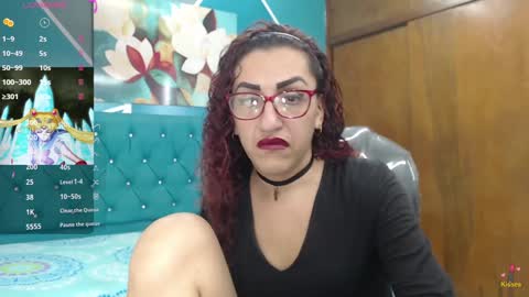 Snapshot of sabrina_dupont chatting on 02/02/25, 12:35 SABRINA online show from 02/02/25, 12:35