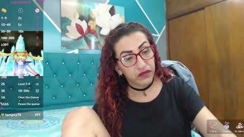 Snapshot of sabrina_dupont chatting on 02/12/25, 04:11 SABRINA online show from 02/12/25, 04:11