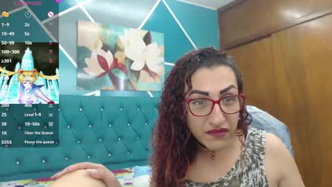 Snapshot of sabrina_dupont chatting on 03/09/25, 12:53 SABRINA online show from 03/09/25, 12:53