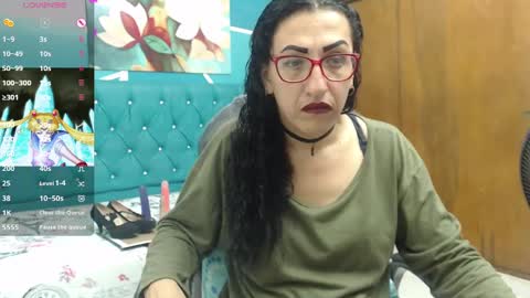 Snapshot of sabrina_dupont chatting on 10/05/25, 12:47 SABRINA online show from 10/05/25, 12:47