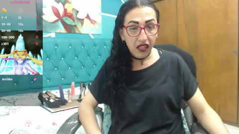 Snapshot of sabrina_dupont chatting on 10/08/25, 01:09 SABRINA online show from 10/08/25, 01:09