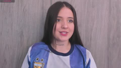 Snapshot of sabrina_lennox chatting on 04/05/26, 01:58 Sabrina Maria online show from 04/05/26, 01:58
