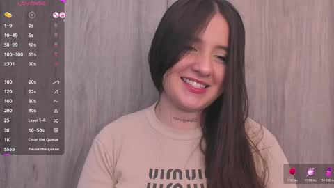 Snapshot of sabrina_lennox chatting on 04/10/26, 02:50 Sabrina Maria online show from 04/10/26, 02:50