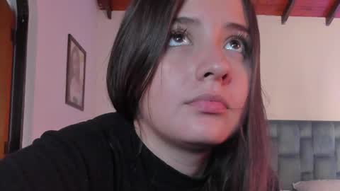 Snapshot of sabrina_lennox chatting on 04/14/26, 01:22 Sabrina Maria online show from 04/14/26, 01:22