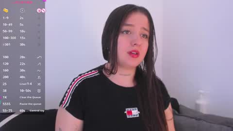 Snapshot of sabrina_lennox chatting on 06/15/26, 06:32 Sabrina Maria online show from 06/15/26, 06:32