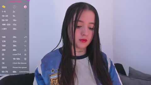 Snapshot of sabrina_lennox chatting on 06/18/26, 06:34 Sabrina Maria online show from 06/18/26, 06:34