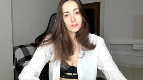 sabrina_mur online show from 12/04/25, 09:40